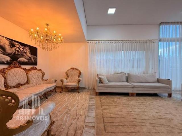 Casa para venda em Parque Sinai de 270.00m² com 4 Quartos, 3 Suites e 4 Garagens