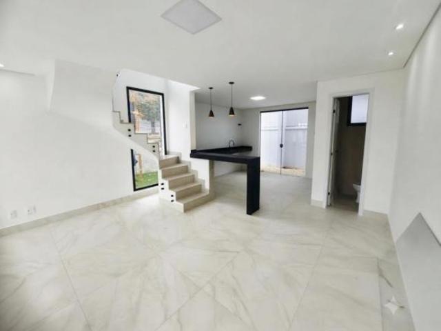 Casa para venda em Planalto, Belo Horizonte