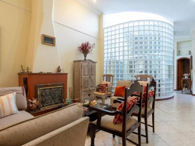 Casa para venda em Planalto Paulista com 2 quartos, sendo 2 suítes, 230m²