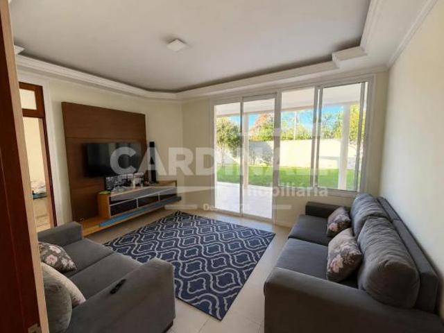 Casa para venda em Planalto Paraíso de 581.00m² com 4 Quartos, 2 Suites e 5 Garagens