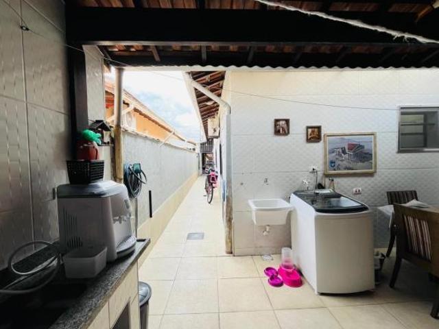 Casa para Venda em Praia Grande, Caiçara, 2 dormitórios, 1 suíte, 1 banheiro, 2 vagas