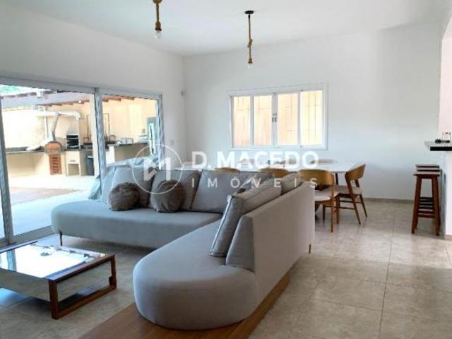 Casa para venda em Praia Da Lagoinha de 179.90m² com 3 Quartos, 1 Suite e 8 Garagens