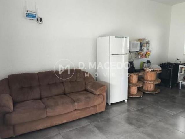 Casa para venda em Praia Da Lagoinha de 600.00m² com 4 Quartos, 1 Suite e 4 Garagens