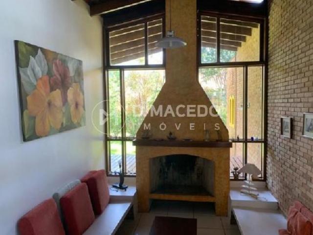 Casa para venda em Praia Dura de 450.00m² com 4 Quartos, 4 Suites e 4 Garagens