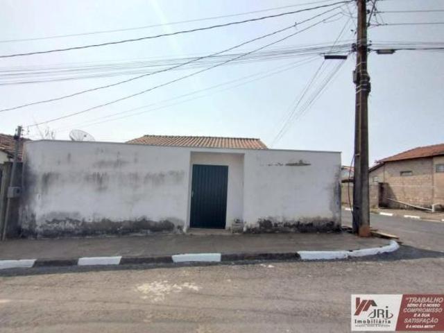 Casa para venda em Pratápolis