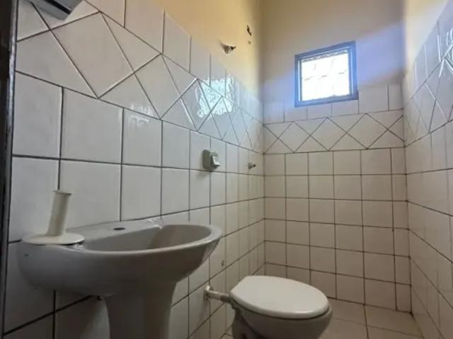 Casa para Venda em Presidente Prudente, VILA NOVA, 4 dormitórios, 1 suíte, 2 banheiros, 1 vaga
