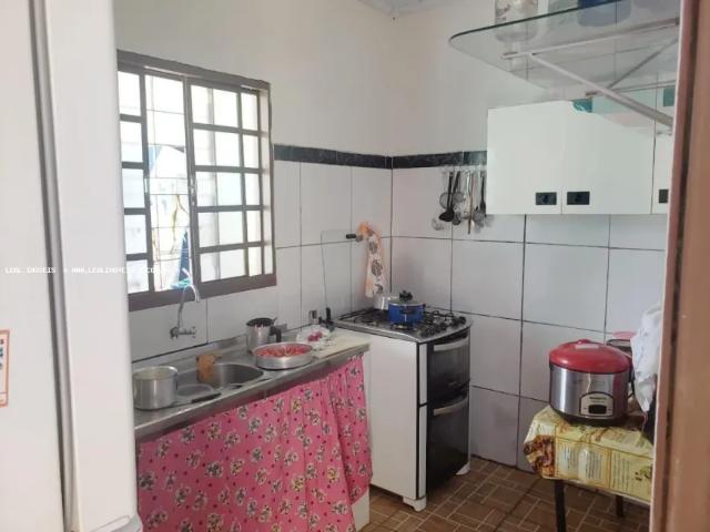 Casa para Venda em Presidente Prudente, ANA JACINTA, 2 dormitórios, 2 banheiros