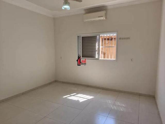 Casa para Venda em Presidente Prudente, NOVO BONGIOVANI, 1 dormitório, 1 banheiro, 1 vaga