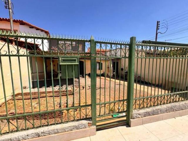 Casa para Venda em RA XI Cruzeiro, Cruzeiro Velho, 3 dormitórios, 2 banheiros, 4 vagas