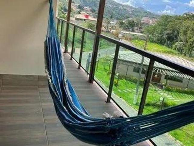 Casa para venda em Raposos