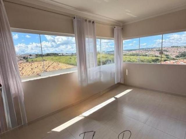 Casa para venda em Rezende, Varginha