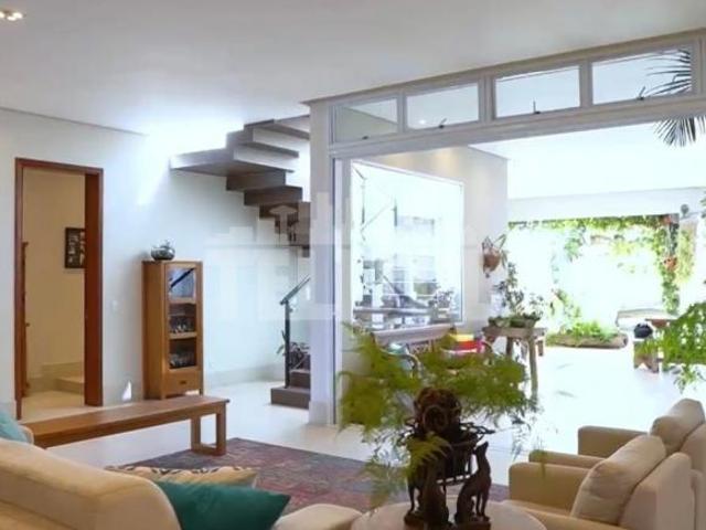 Casa para venda em Rezende, Varginha