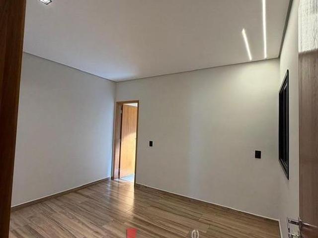 Casa para venda em Res. Villa Verde de 92.00m² com 3 Quartos, 1 Suite e 2 Garagens