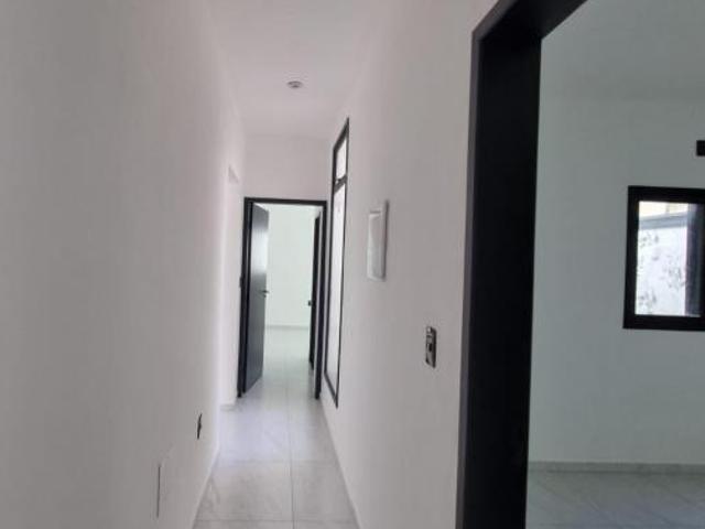 Casa para venda em Residencial Santa Clara de 136.00m² com 3 Quartos, 1 Suite e 2 Garagens