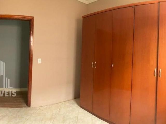 Casa para venda em Residencial Santa Luiza I de 126.00m² com 3 Quartos, 1 Suite e 2 Garagens
