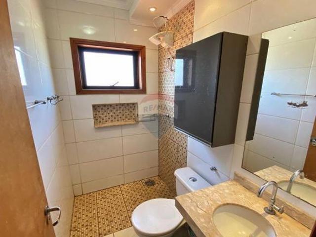 Casa para venda em Residencial Parque Dos Servidores de 166.00m² com 4 Quartos, 2 Suites e 3 Garagen