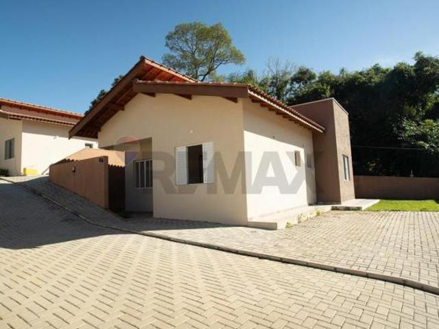 Casa para venda em Ribeirão Dos Porcos de 74.00m² com 2 Quartos, 2 Suites e 2 Garagens