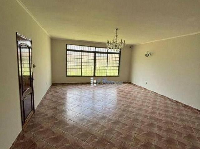 Casa para venda em Ribeirânia de 391.00m² com 4 Quartos, 2 Suites e 6 Garagens