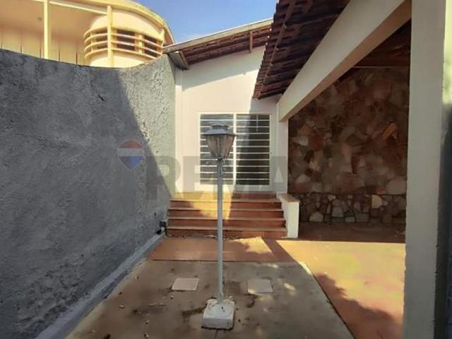 Casa para venda em Ribeiro de 227.60m² com 3 Quartos e 1 Suite