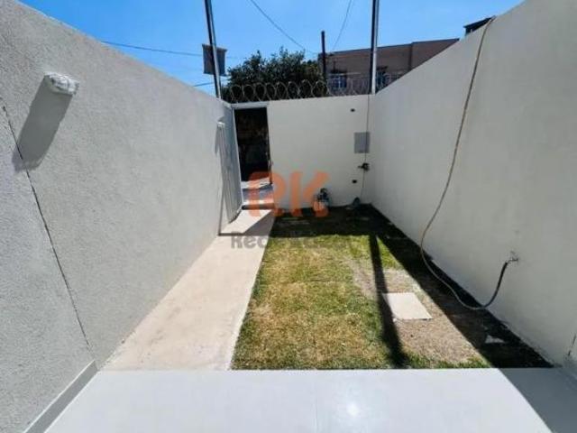 Casa para venda em Rio Branco de 100.00m² com 2 Quartos, 2 Suites e 2 Garagens