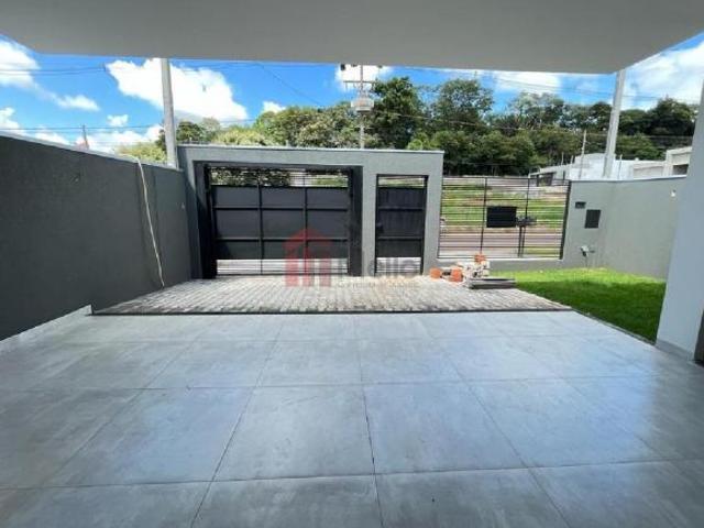 Casa para venda em Umuarama PR, Residencial Porto Seguro: 3 quartos, 1 suite, 2 salas, 2 banheiros
