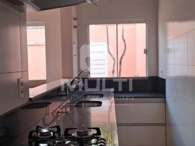 Casa para venda em Umuarama, Uberlândia