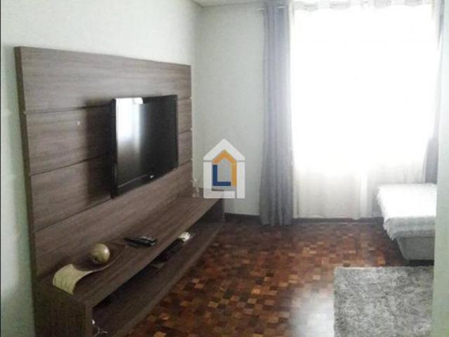Casa para venda em Uberaba de 427.00m² com 7 Quartos, 2 Suites e 8 Garagens