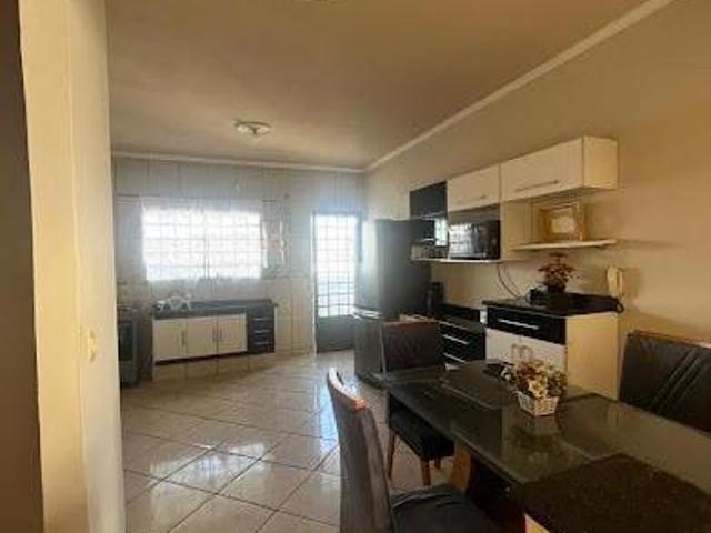 Casa para venda em Varginha