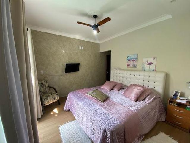Casa para venda em Varginha