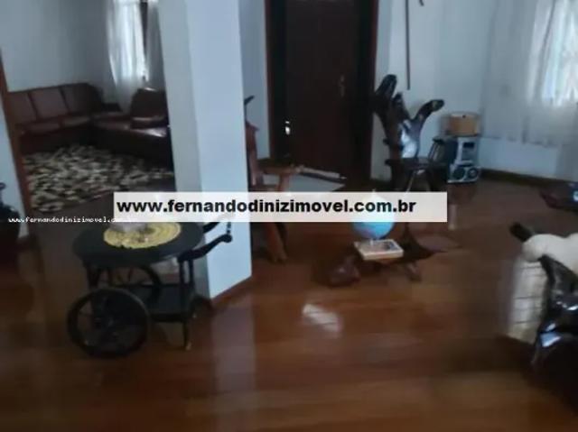 Casa para Venda em Vitória, Mata da Praia, 4 dormitórios, 3 suítes, 4 banheiros, 3 vagas