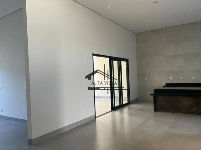 Casa para venda em Vigilato Pereira, Uberlândia