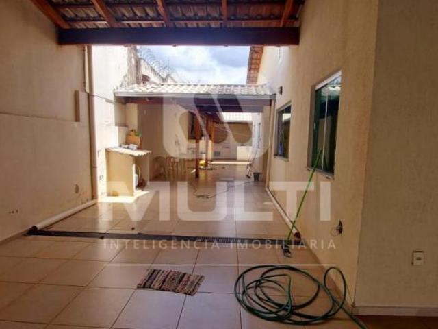Casa para venda em Vigilato Pereira, Uberlândia
