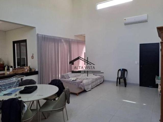 Casa para venda em Vigilato Pereira, Uberlândia