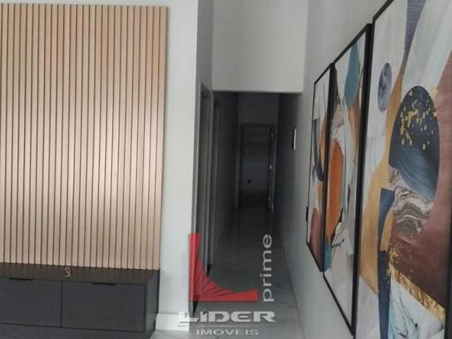 Casa para venda em Vila Verde de 120.00m² com 3 Quartos, 2 Suites e 2 Garagens