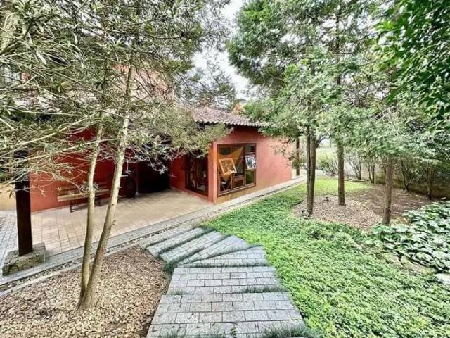 Casa para venda em Vila Vianna de 604.18m² com 3 Quartos, 3 Suites e 10 Garagens