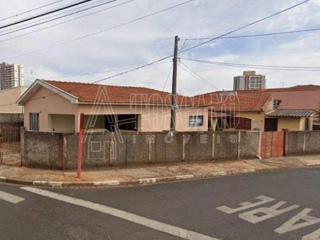 Casa para venda em Vila Yamada de 252.00m² com 2 Quartos e 4 Garagens