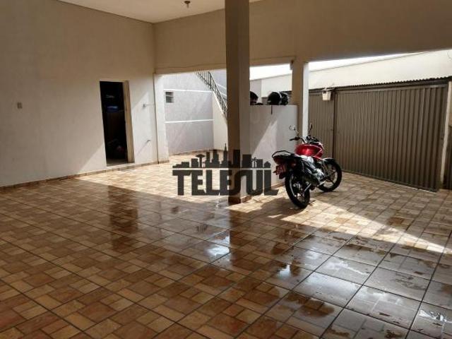 Casa para venda em Vila Adelaide, Varginha