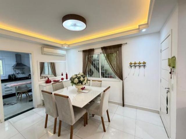 Casa para venda em Vila Alexandria com 3 quartos, sendo 3 suítes, 146m²