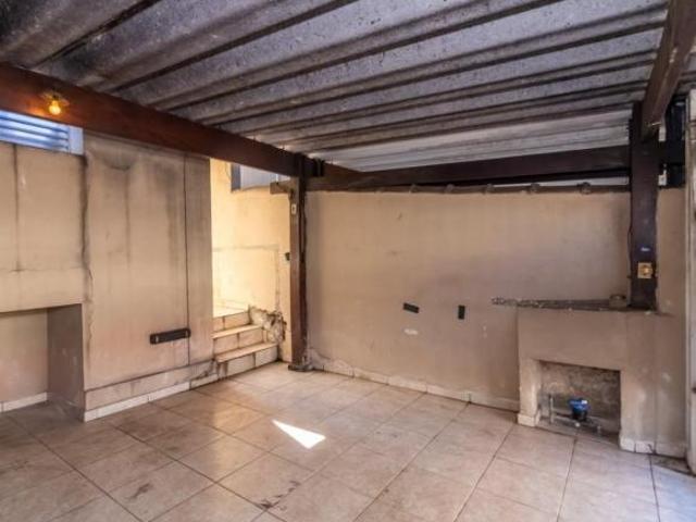 Casa para venda em Vila Anastácio com 2 quartos, 153m²
