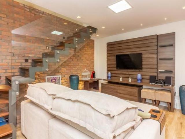 Casa para venda em Vila Anglo Brasileira com 1 quarto, sendo 1 suíte, 114m²