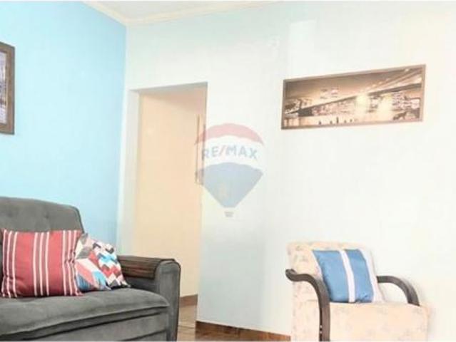 Casa para venda em Vila Assis de 150.00m² com 3 Quartos, 1 Suite e 2 Garagens
