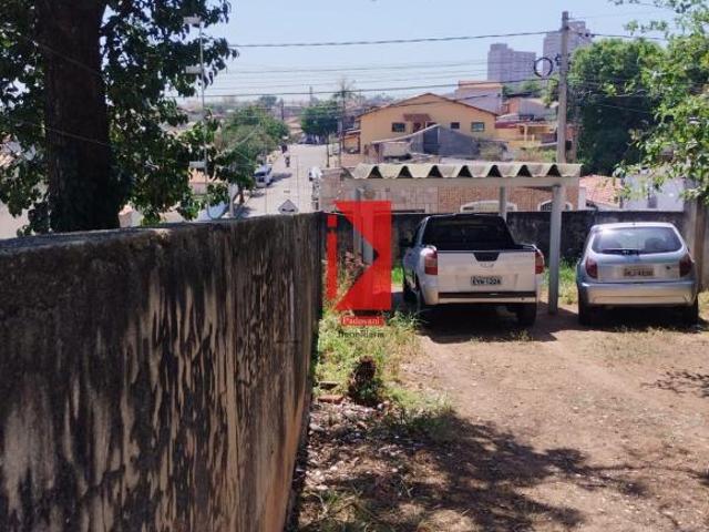Casa para venda em Vila Barcelona de 35.00m² com 1 Quarto e 6 Garagens