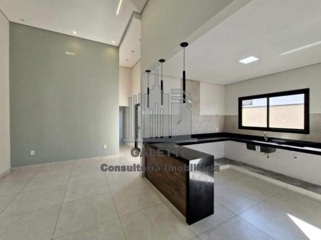 Casa para venda em VILA BRESSANI de 140.00m² com 3 Quartos, 1 Suite e 4 Garagens