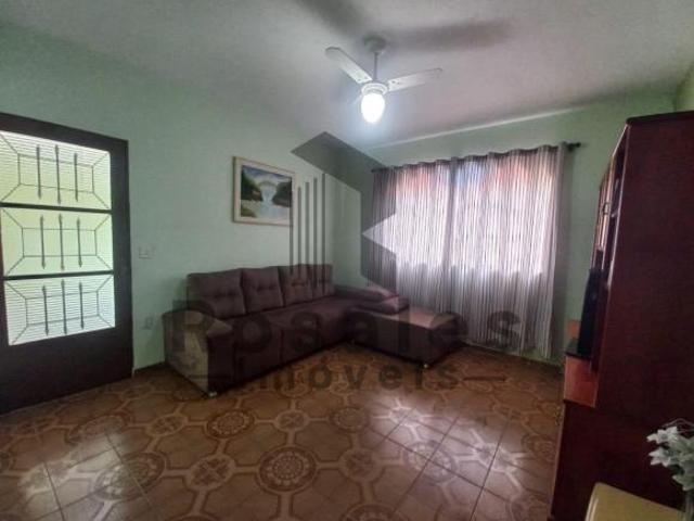 Casa para venda em Vila Bressani de 160.00m² com 4 Quartos, 1 Suite e 2 Garagens