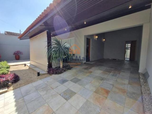 Casa para venda em Vila Canevari de 197.00m² com 3 Quartos, 1 Suite e 3 Garagens
