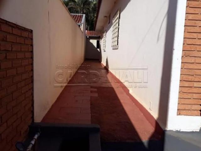 Casa para venda em Vila Cerqueira de 195.00m² com 3 Quartos e 4 Garagens