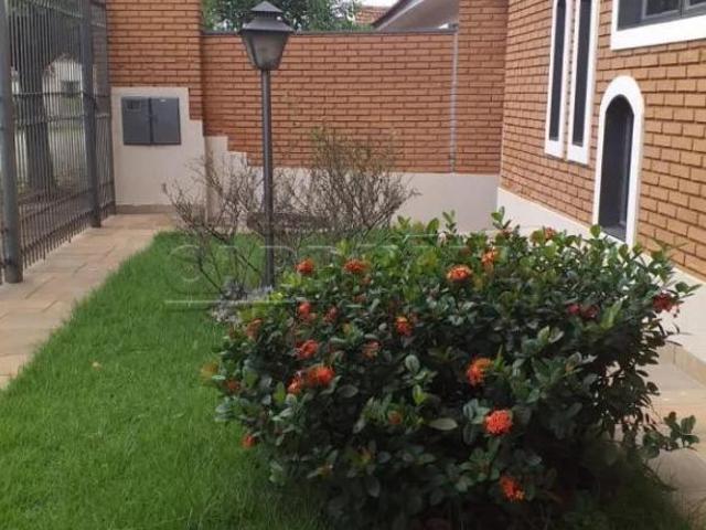 Casa para venda em Vila Furlan de 408.00m² com 3 Quartos, 1 Suite e 2 Garagens
