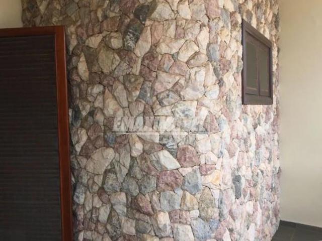 Casa para venda em Vila Hortência de 159.00m² com 3 Quartos, 1 Suite e 2 Garagens