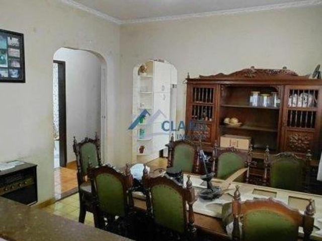 Casa para venda em Vila Lemos de 239.00m² com 4 Quartos, 1 Suite e 3 Garagens