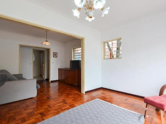 Casa para venda em Vila Mariana com 3 quartos, 161m²
